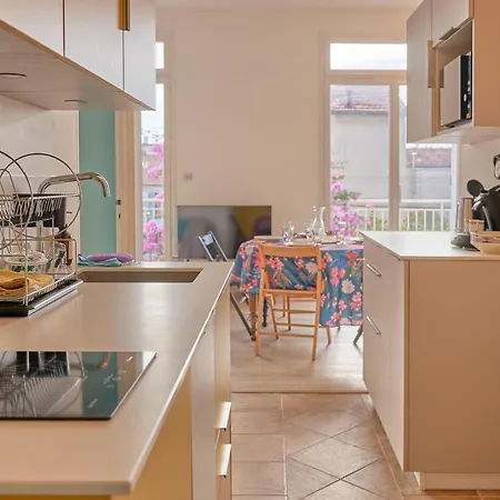 Havre Familial Cosy Avec Terrasse & Lumiere Apartment